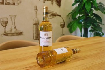 西安開(kāi)紅酒酒莊需要多少錢
